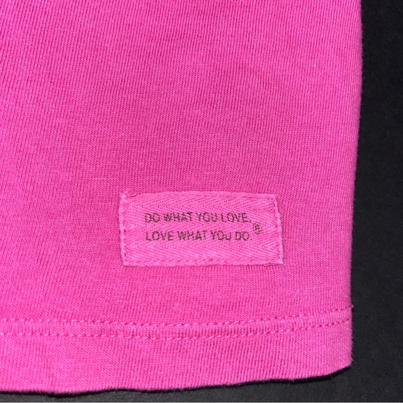 ποΈ Life is Good t-shirt, V-neck, 100% cotton, dark pink/fuchsia, camping theme - Picture 5 of 9